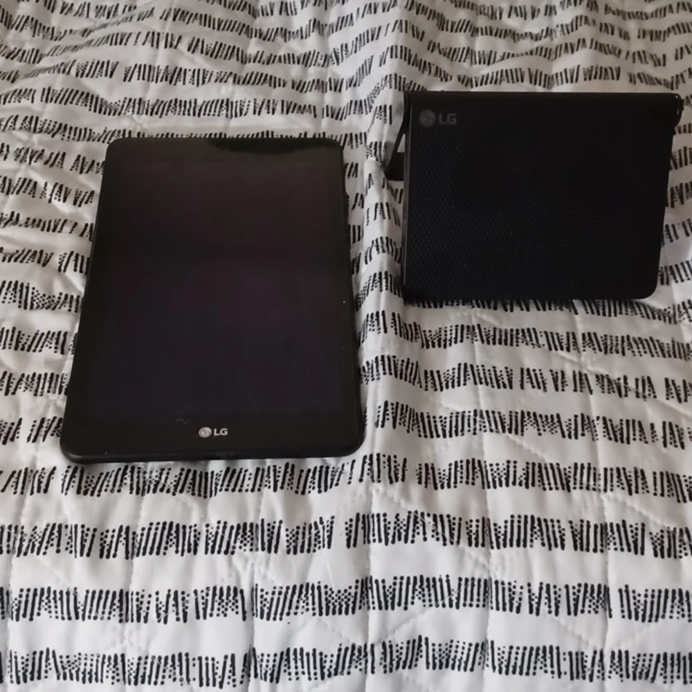 LG this black